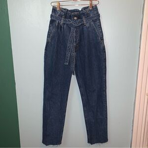 Abercrombie & Fitch Mom Jean Size 25